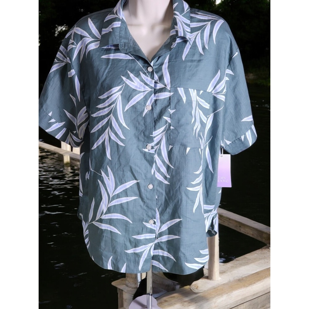 NWT Stars Above Pajama Top Women's M Green Palm Print Soft Sleepwear Shirt